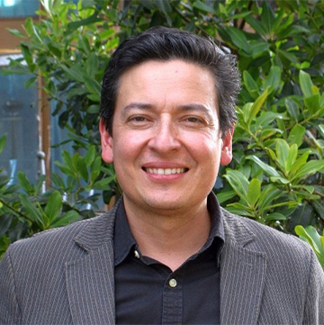 Daniel R. Suárez. PH.D.